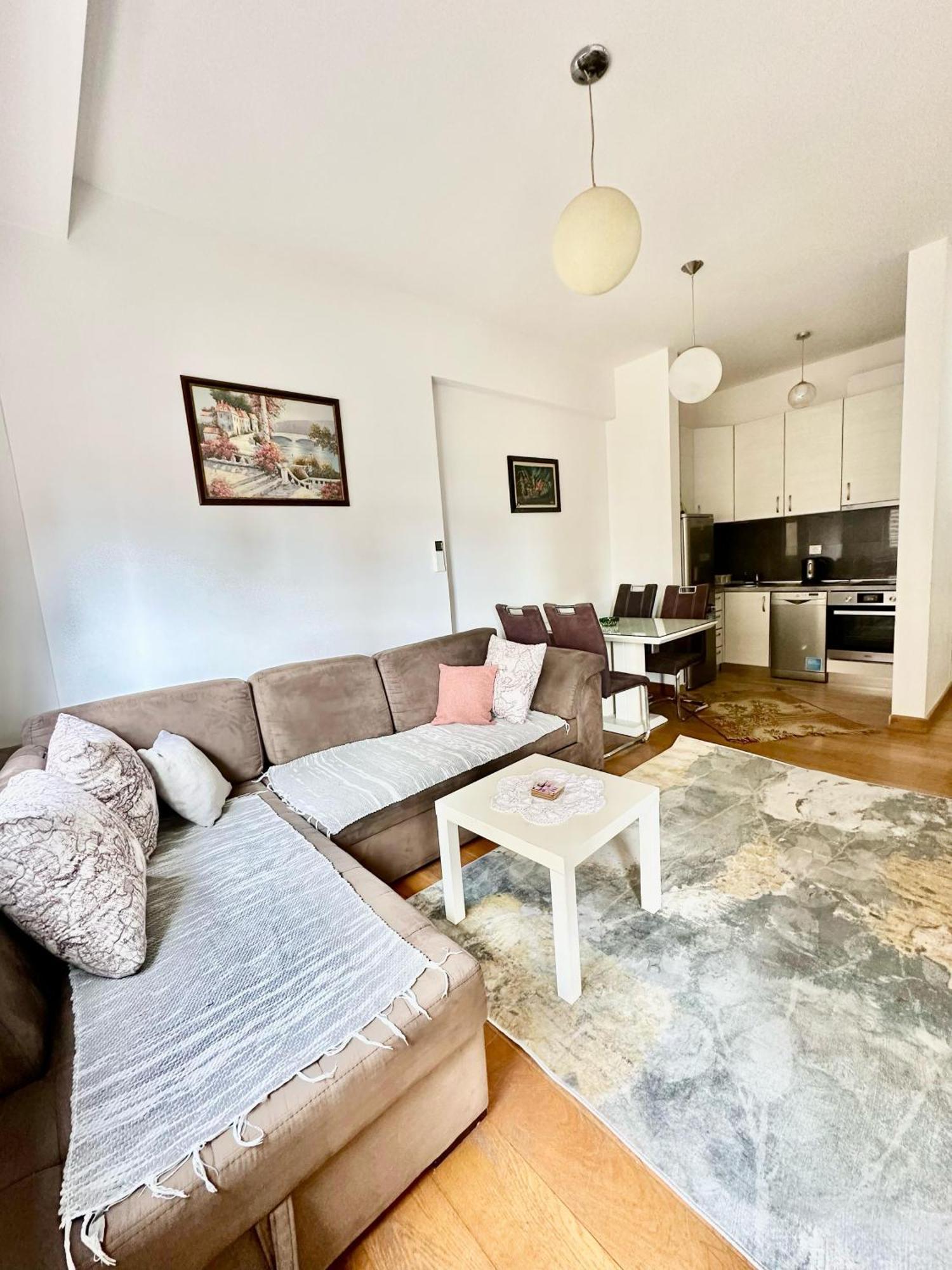 Daydream Luxury Apartment